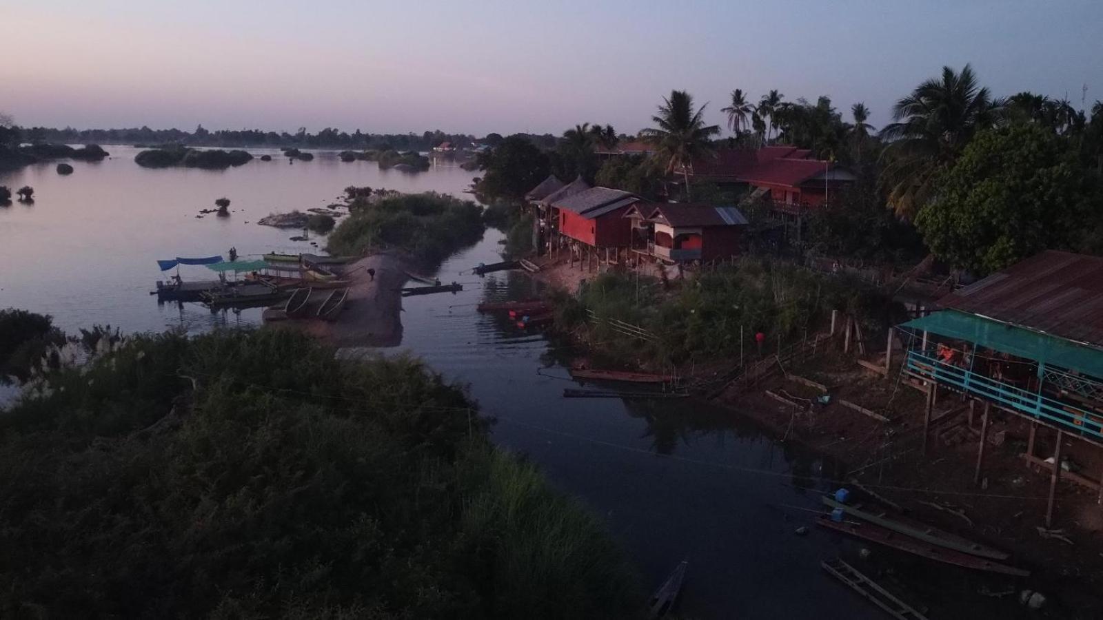 Sompong Sunset View Guest House Ban Dondét エクステリア 写真